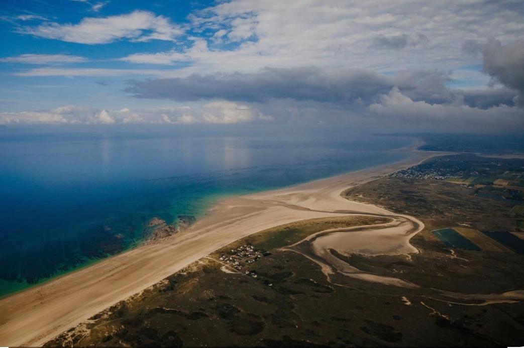 Beach House Gouville-sur-Mer ภายนอก รูปภาพ
